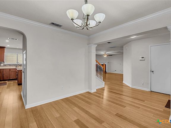 4th image of 504 Grace Louis Cir