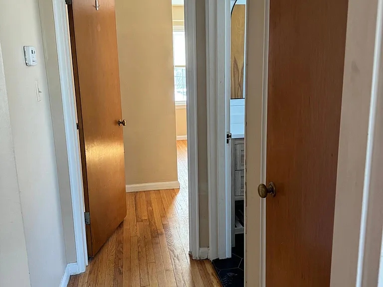 21909 Snow Ave — Photo 18