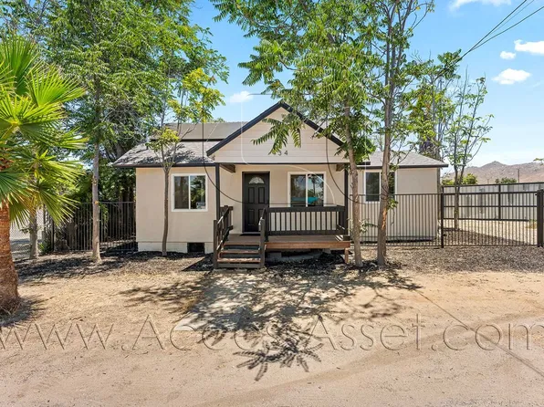 434 Highland Ave, Riverside, CA 92507