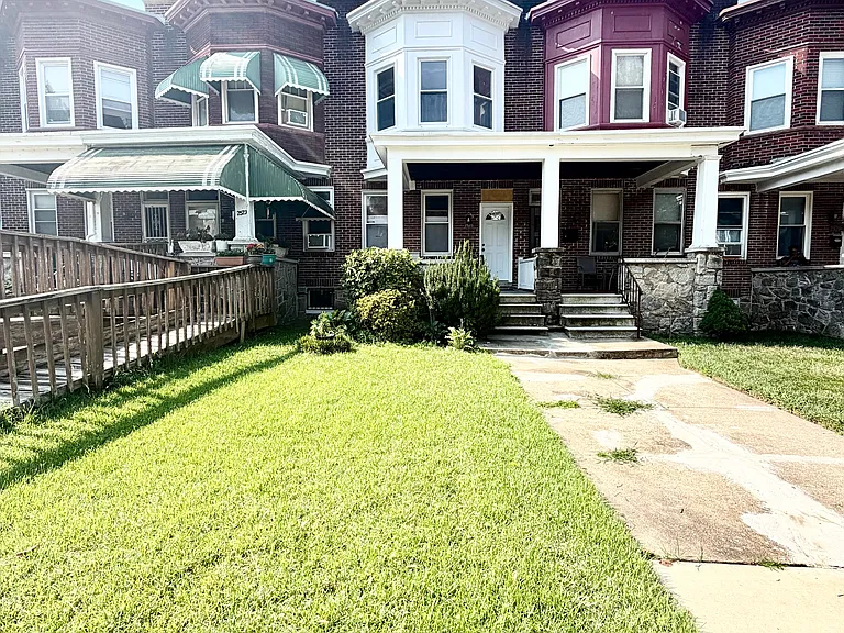2525 W Lafayette Ave — Photo 26
