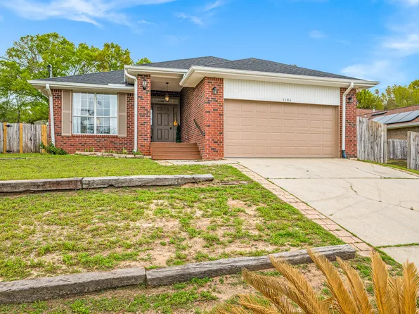 5186 Whitehurst Ln, Crestview, FL 32536