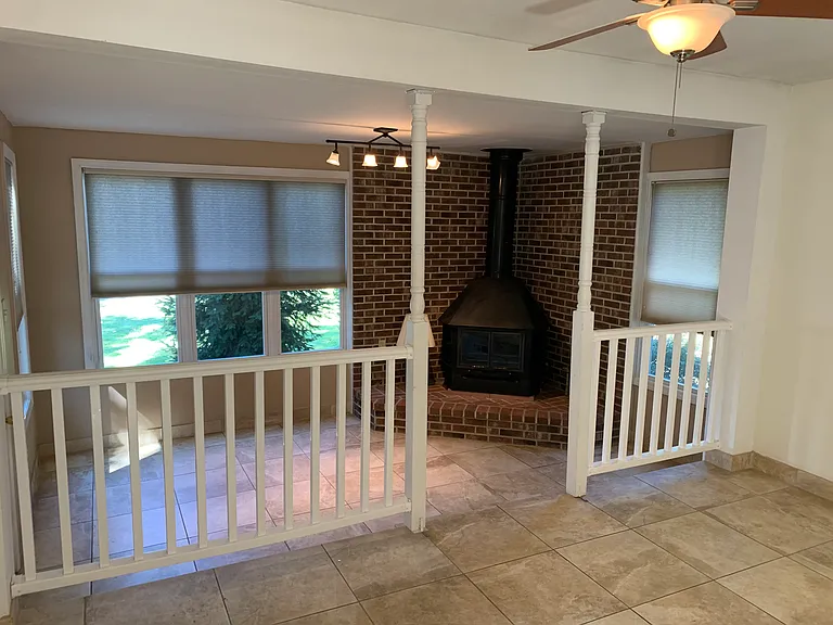 1206 Oak Ave — Photo 9
