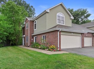 8485 S Ashbury Ln APT 201, Oak Creek, WI 53154