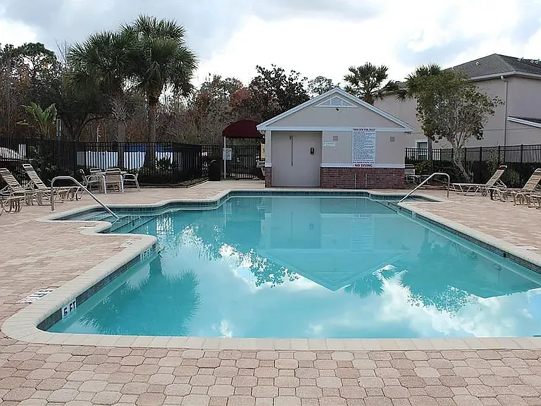 16320 Swan View Cir — Photo 18