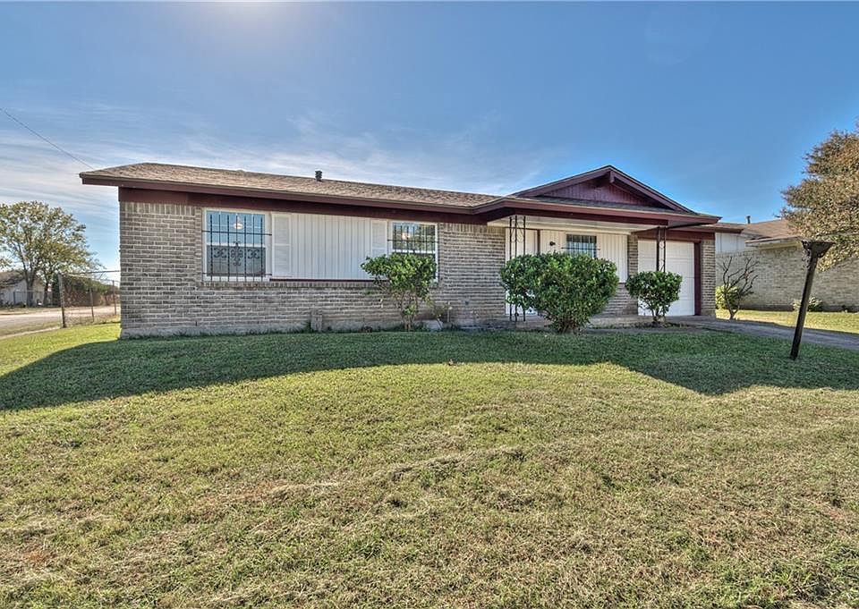 1st image of 3544 Pacesetter Dr