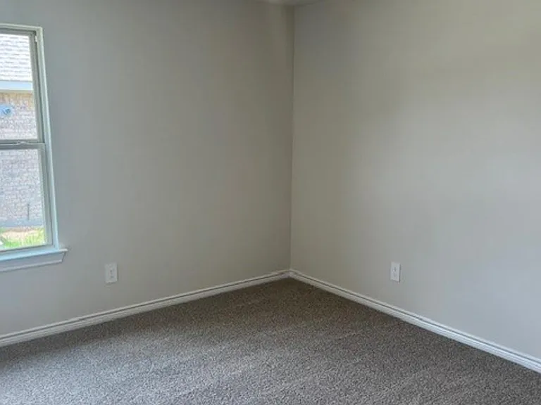 1403 Forever Way — Photo 10