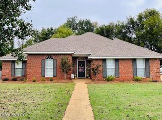 501 Pear Orchard Dr, Brandon, MS 39042