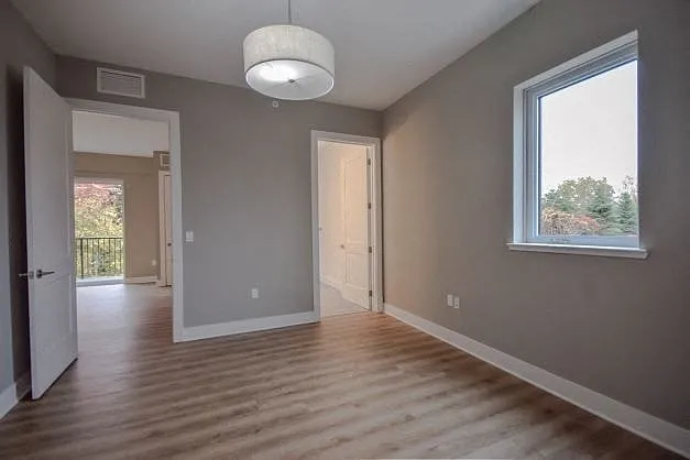 Cedar Valley Luxury Apartments — Photo 33