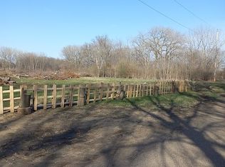 9002 S Cameron Ln, Mapleton, IL 61547