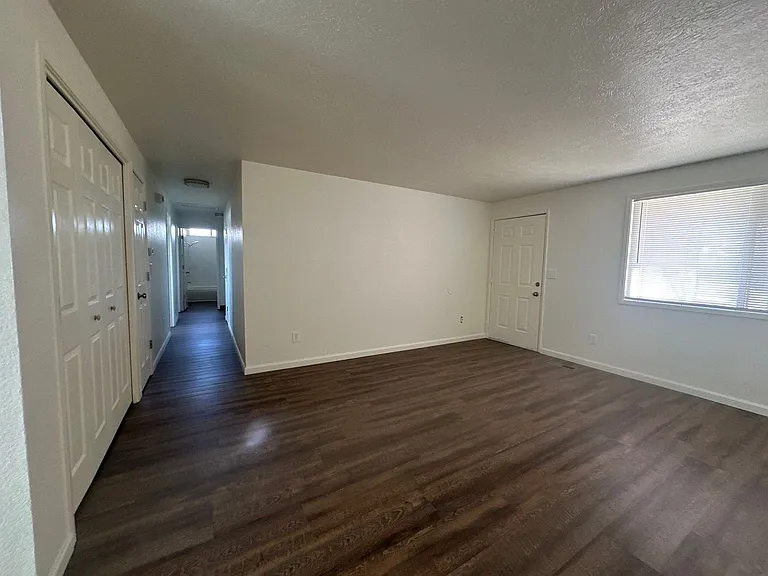1418 Pleasant Ave #1420 — Photo 10
