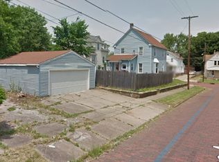 1118 Ackley St, Akron, OH 44306