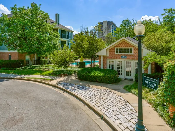 South Bluffs Apartments