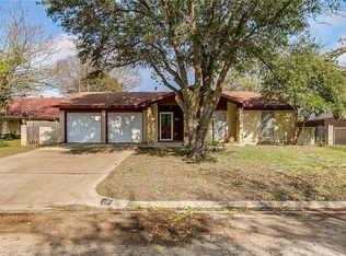 608 Edna Ct, Everman, TX 76140