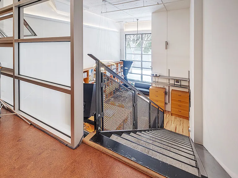 385 Tehama St — Photo 17