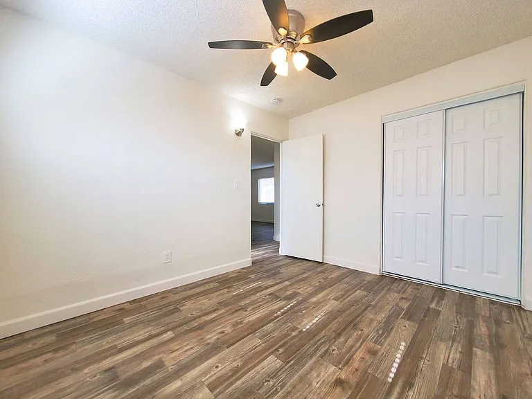 Rosewood Villas — Photo 9