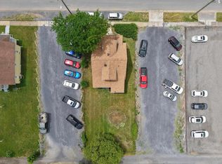 568 N Charlotte Ave, Waynesboro, VA 22980