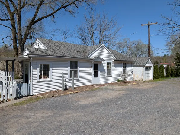 900 Cherry Aly, State College, PA 16801