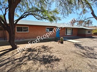 5652 E Silver St, Tucson, AZ 85712