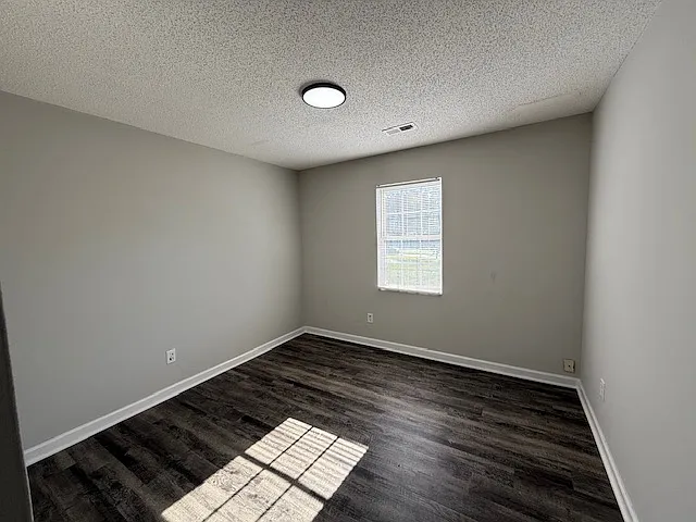 2806 Pleasant Garden Rd — Photo 3