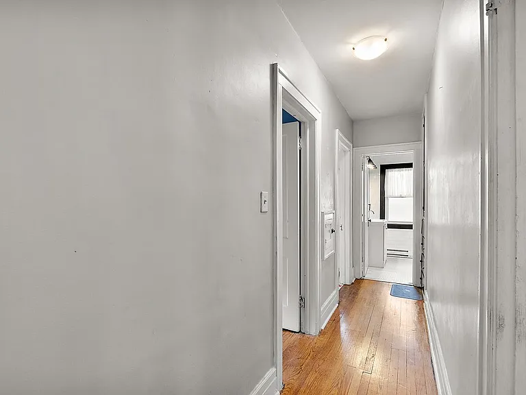 2256 W Philadelphia St — Photo 6