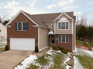 2008 Cherry Ridge Ct, La Grange, KY 40031