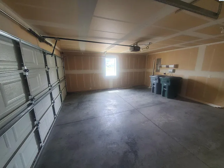 1666 Cactus Loop — Photo 13