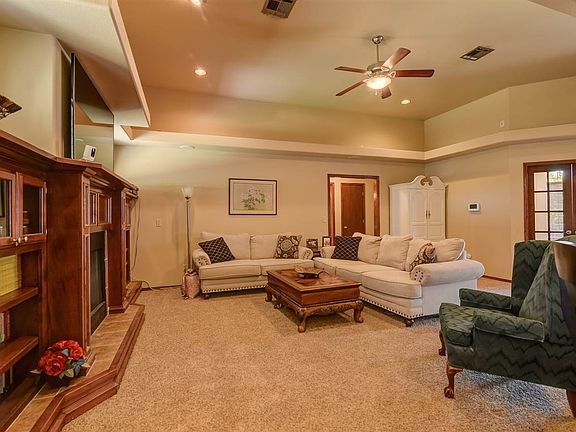 5th image of 3622 W Fountain View Ct