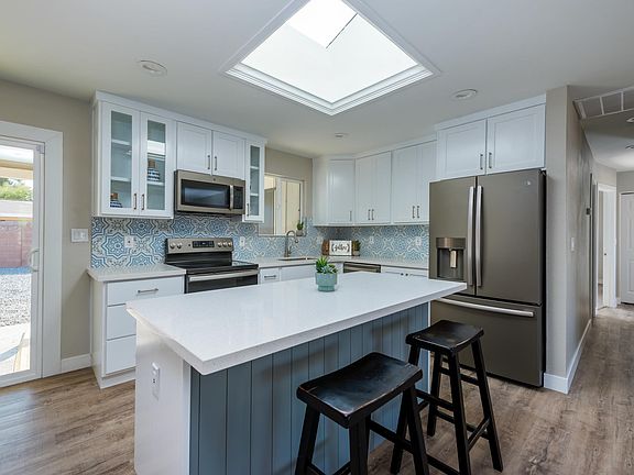 5th image of 7325 E Papago Dr
