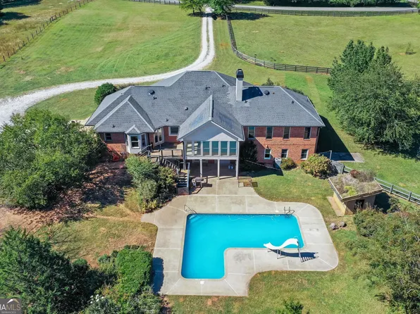 656 McBride Rd, Fayetteville, GA 30215