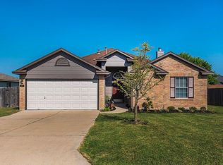 913 Estate Dr, Hutto, TX 78634