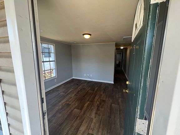 3rd image of 2912 22nd St #B