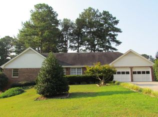 1026 Lakeridge Ct, Grayson, GA 30017