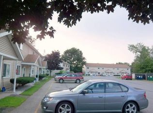 9 Executive Dr APT 14, South Burlington, VT 05403