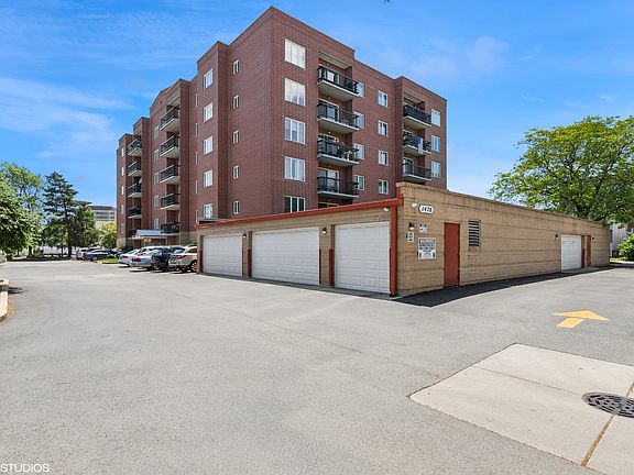 2nd image of 1470 Jefferson St APT 602