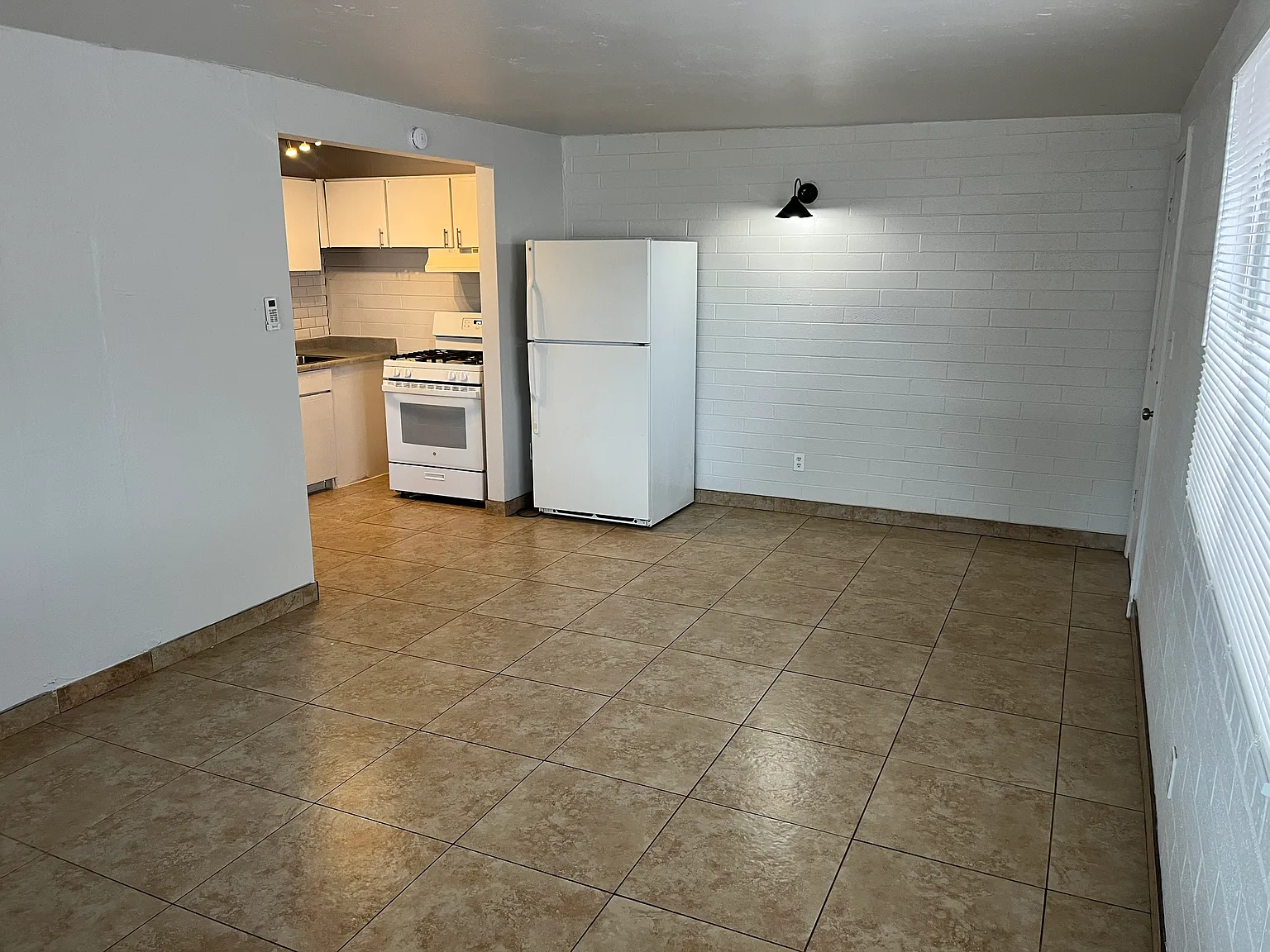 1 bed, 550 sqft, $795 — Photo 4