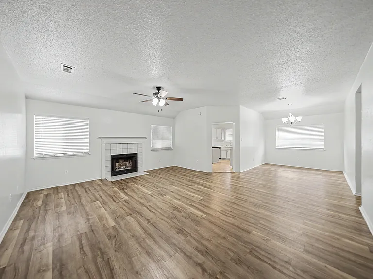 3611 Dorothy Jane Dr — Photo 8
