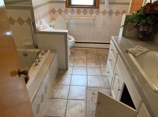 3512 Wright Rd, Portsmouth, VA 23703