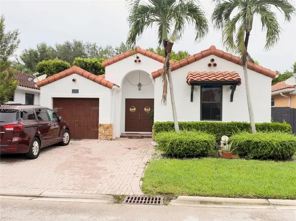 9947 NW 10th Ter, Miami, FL 33172
