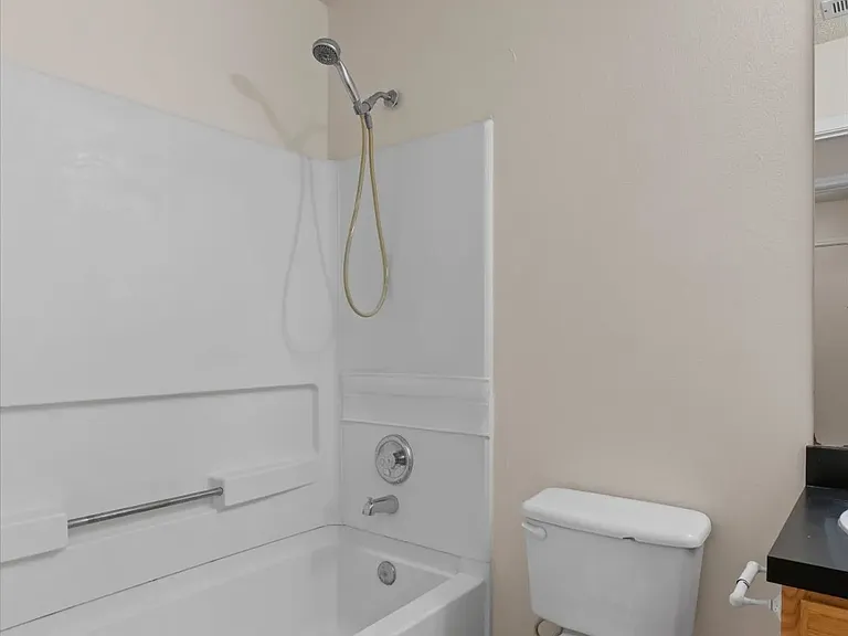 101 Ina Ct #INACOURT101 — Photo 5