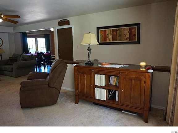 5th image of 3077 Armona Dr