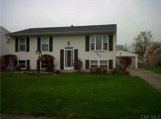390 Westport Dr, Groveport, OH 43125