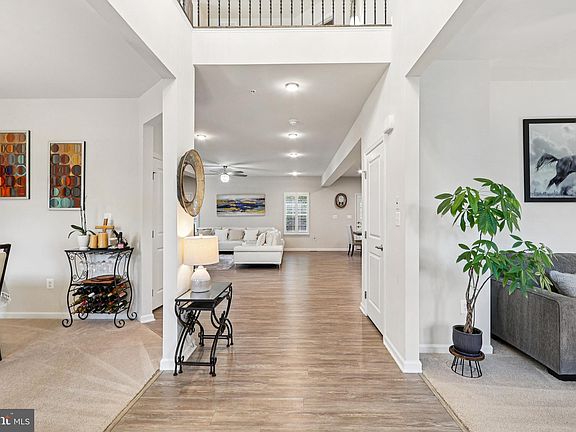 4th image of 15318 Governors Park Ln