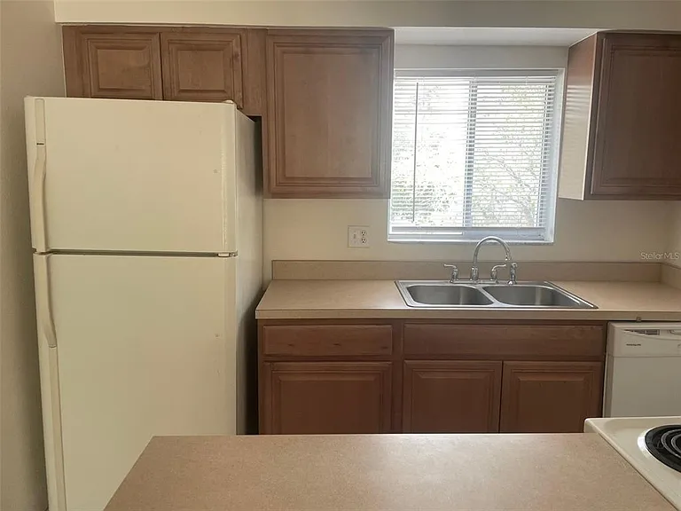 2745 Hidden Lake Blvd #D — Photo 7