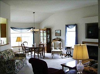 3rd image of 56 Waverly Pl