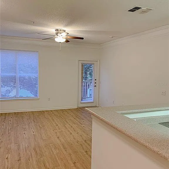 8848 Villa View Cir #203 — Photo 7