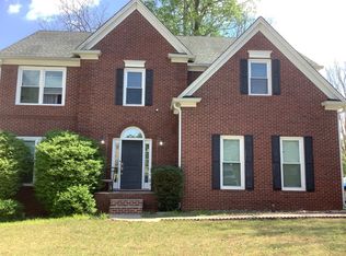 1007 Glen Chase Dr, Lawrenceville, GA 30044