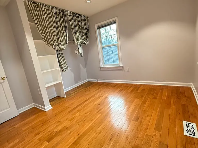 10933 Adare Dr — Photo 20