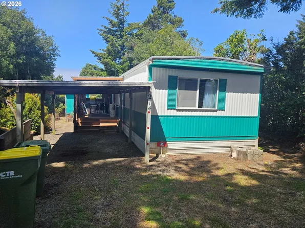 1600 Rhododendron Dr Space 214, Florence, OR 97439