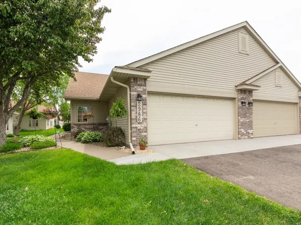 2986 Frattalone Ln, Little Canada, MN 55117