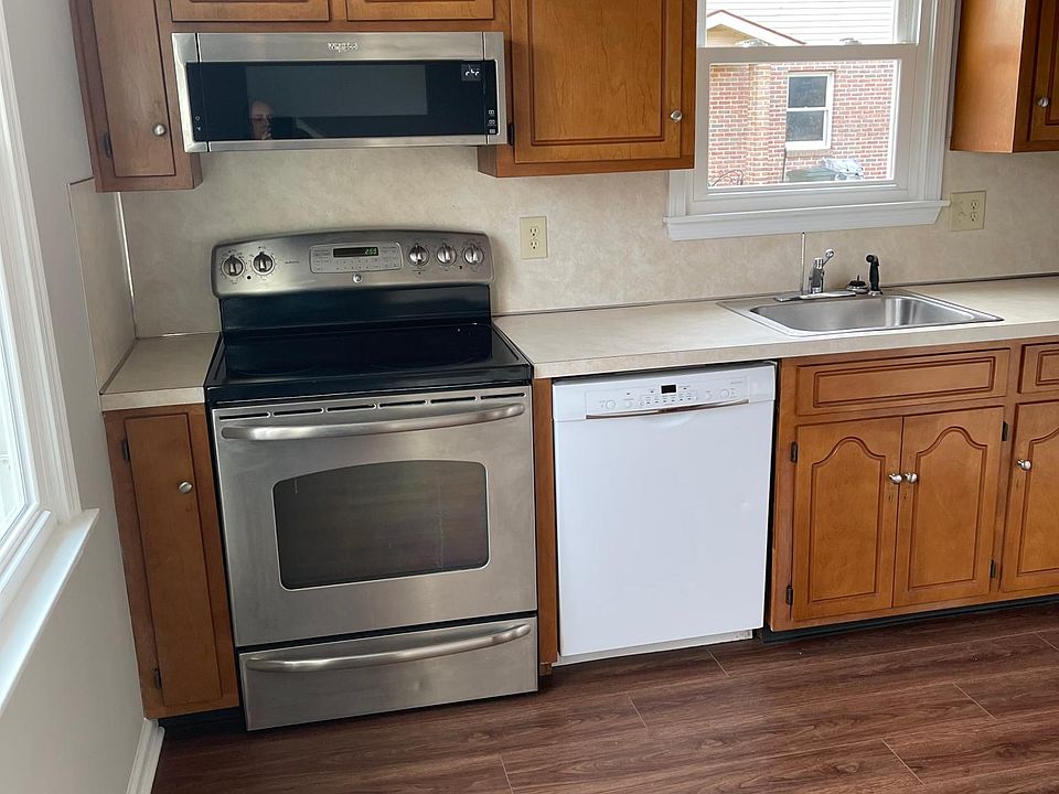 1st image of 4085 Vaughn St Floor 1